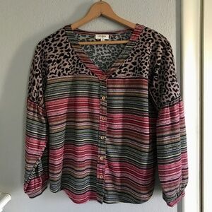 Umgee Womens Top Blouse Ladies Size S Leopard Striped Print Button Down SOFT